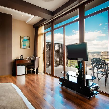 Hotel Orion Tbilisi Buitenkant foto