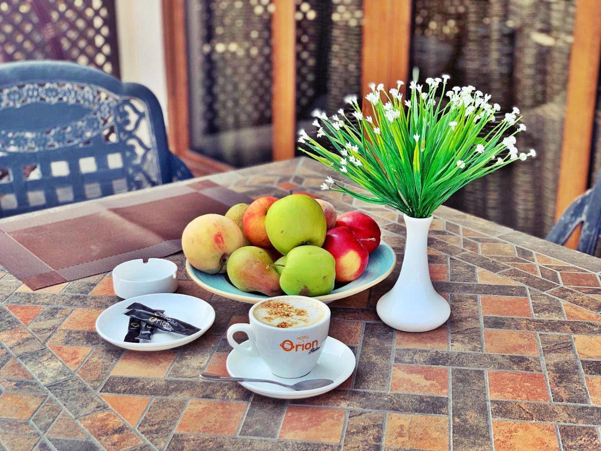 Hotel Orion Tbilisi Buitenkant foto