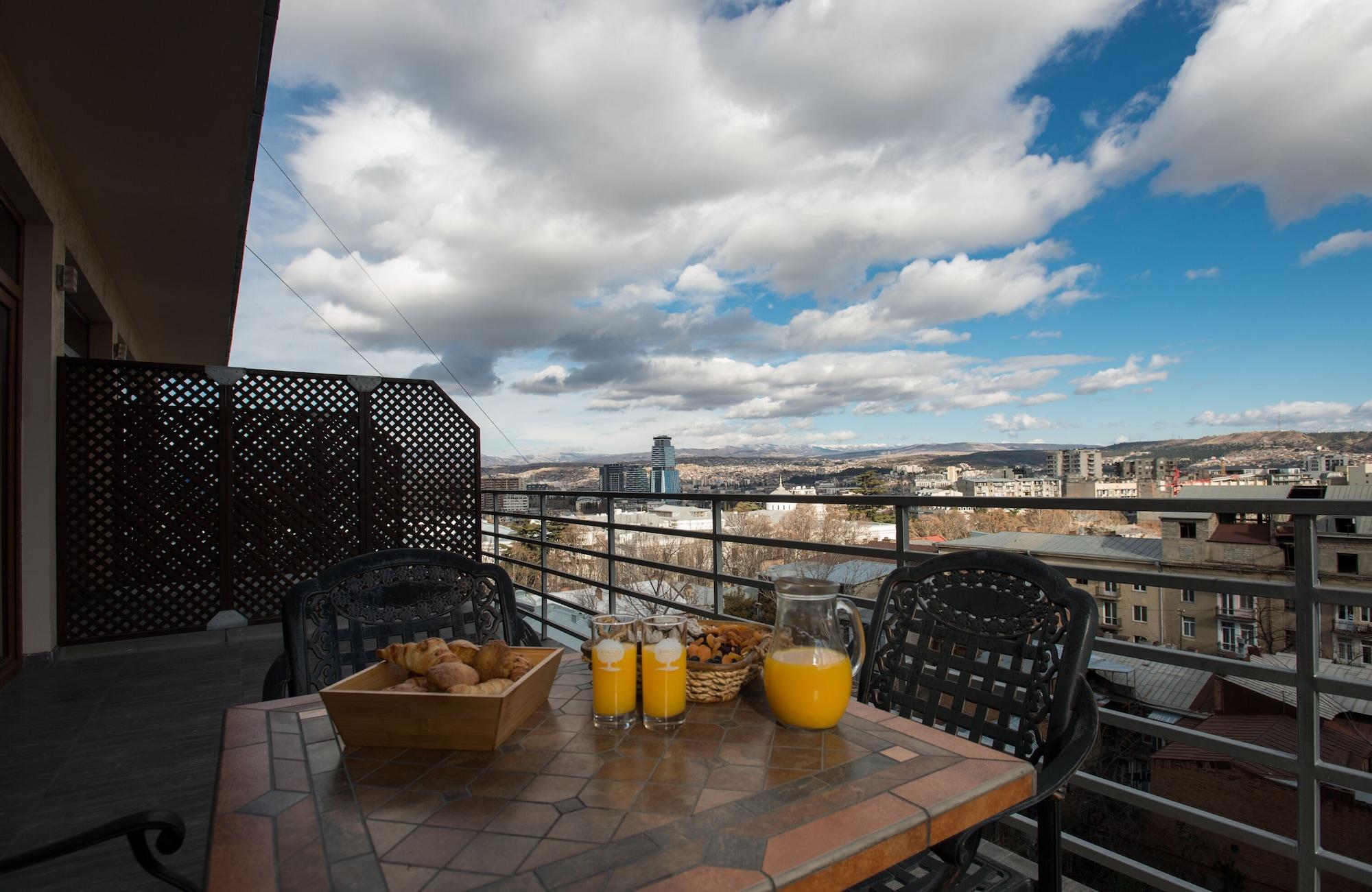 Hotel Orion Tbilisi Buitenkant foto
