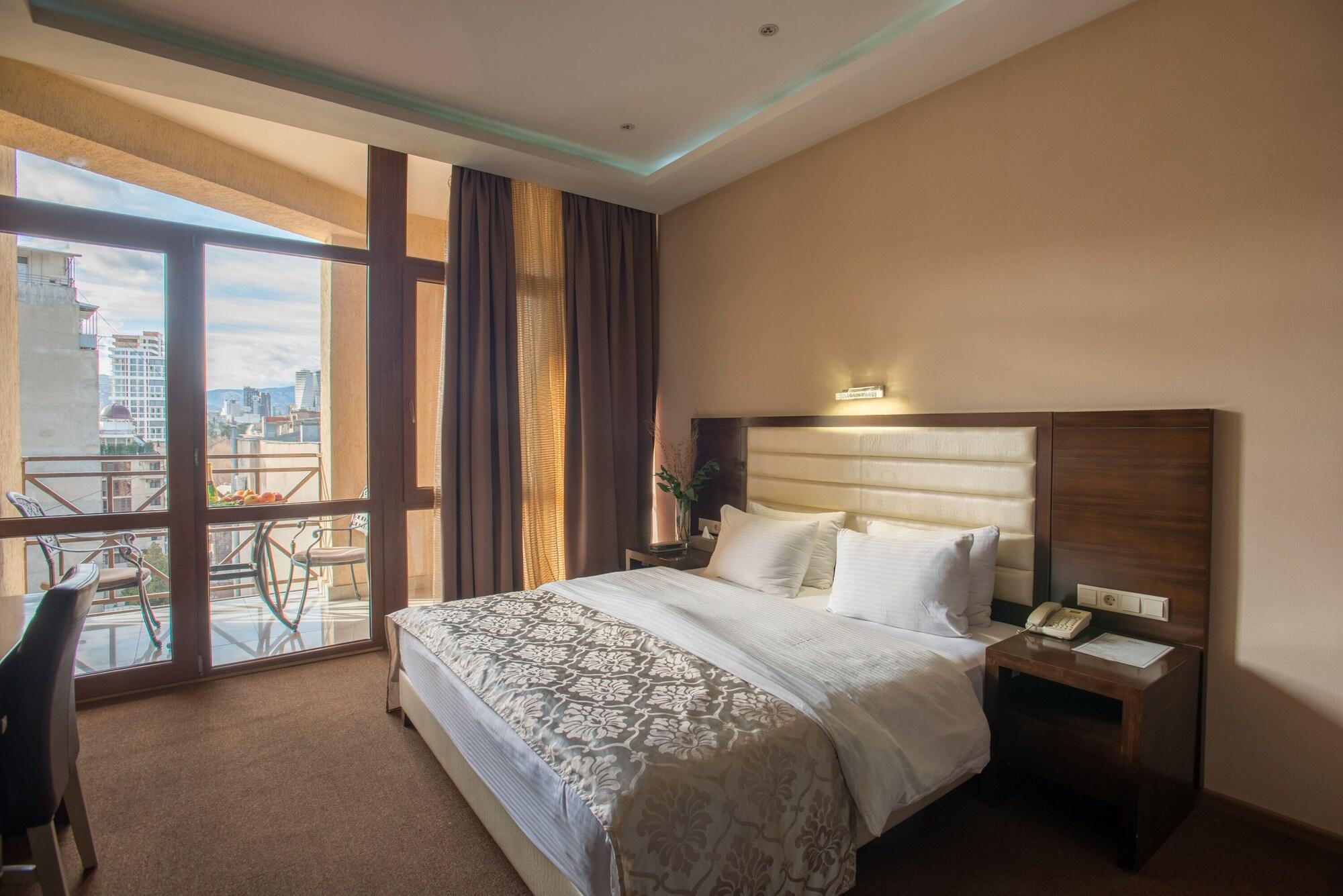 Hotel Orion Tbilisi Buitenkant foto