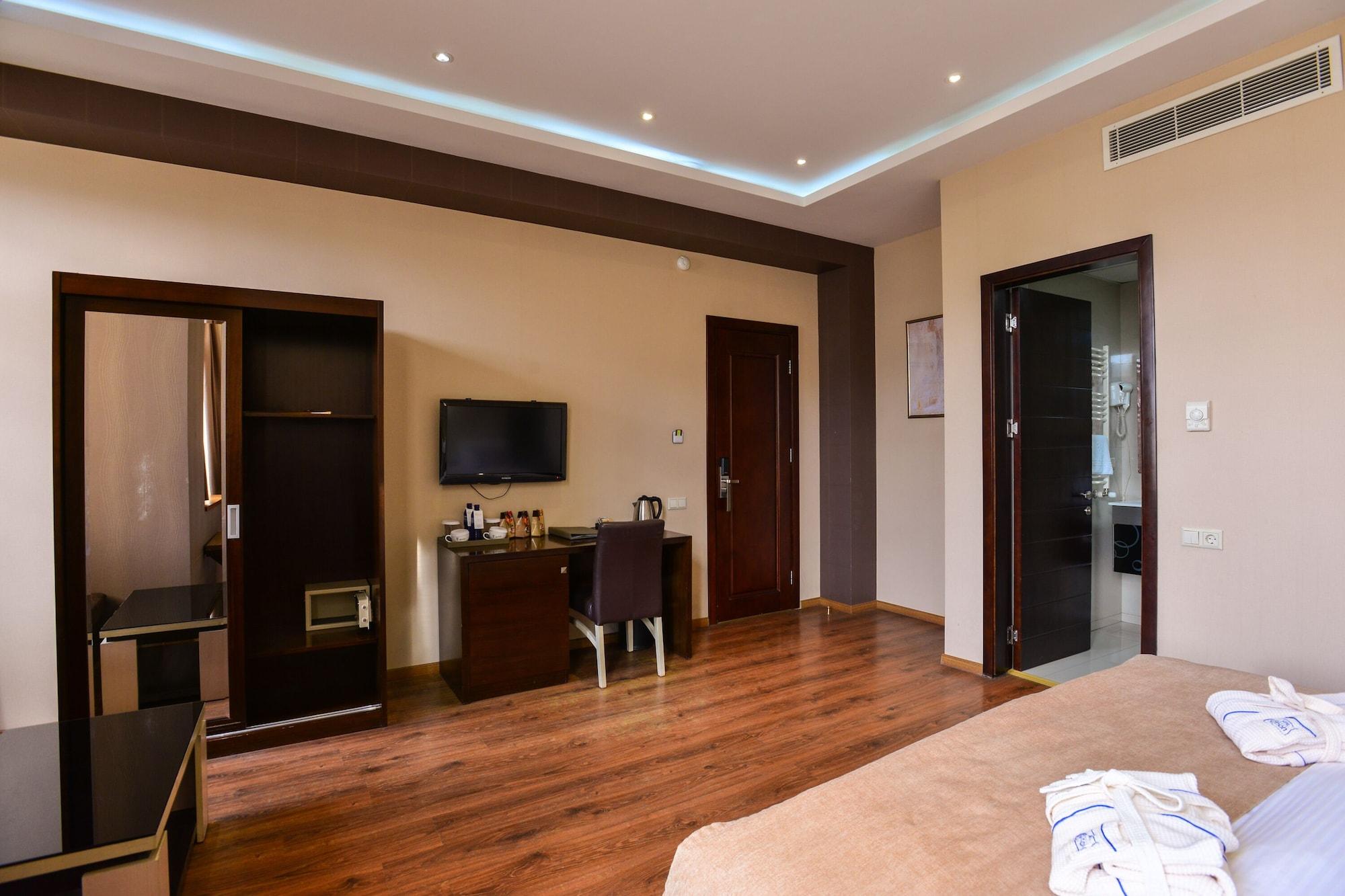 Hotel Orion Tbilisi Buitenkant foto