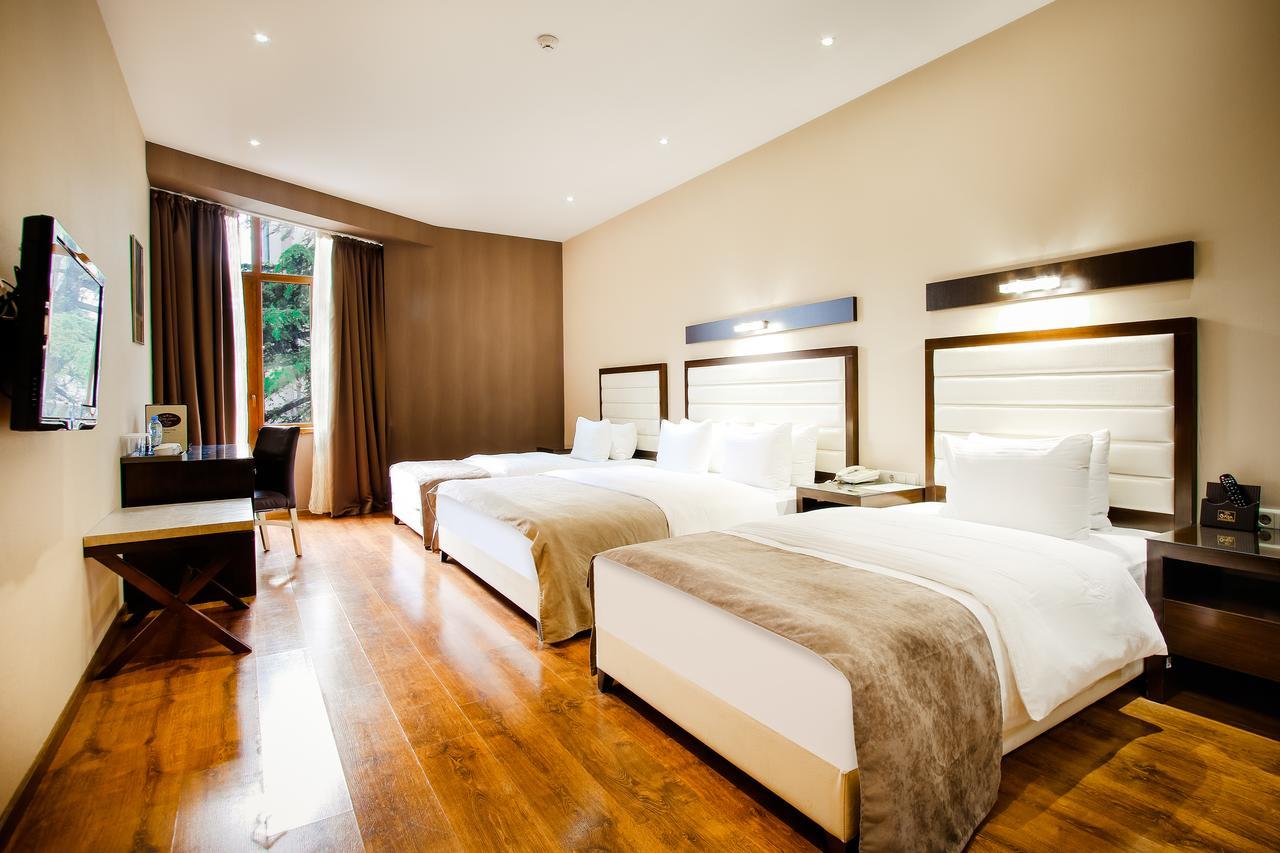 Hotel Orion Tbilisi Buitenkant foto